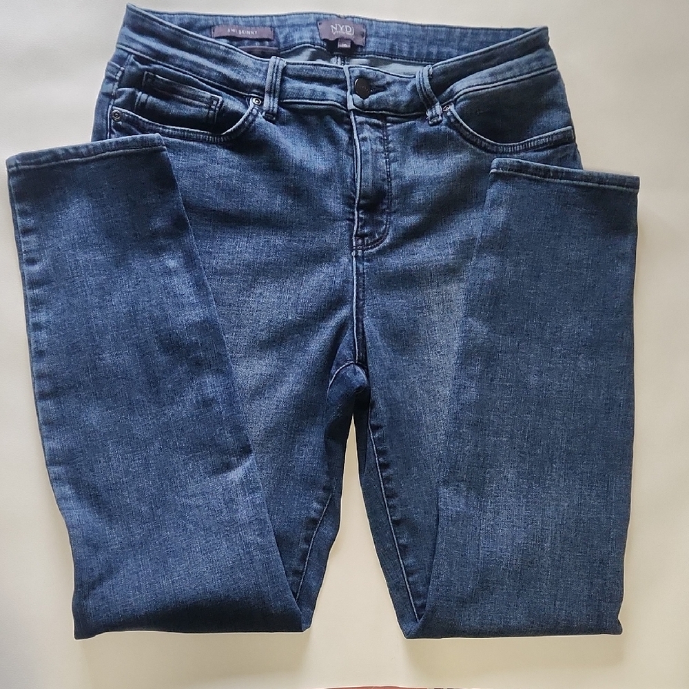Women's NYDJ Ami Skinny LIFTXTUCK Technology 10